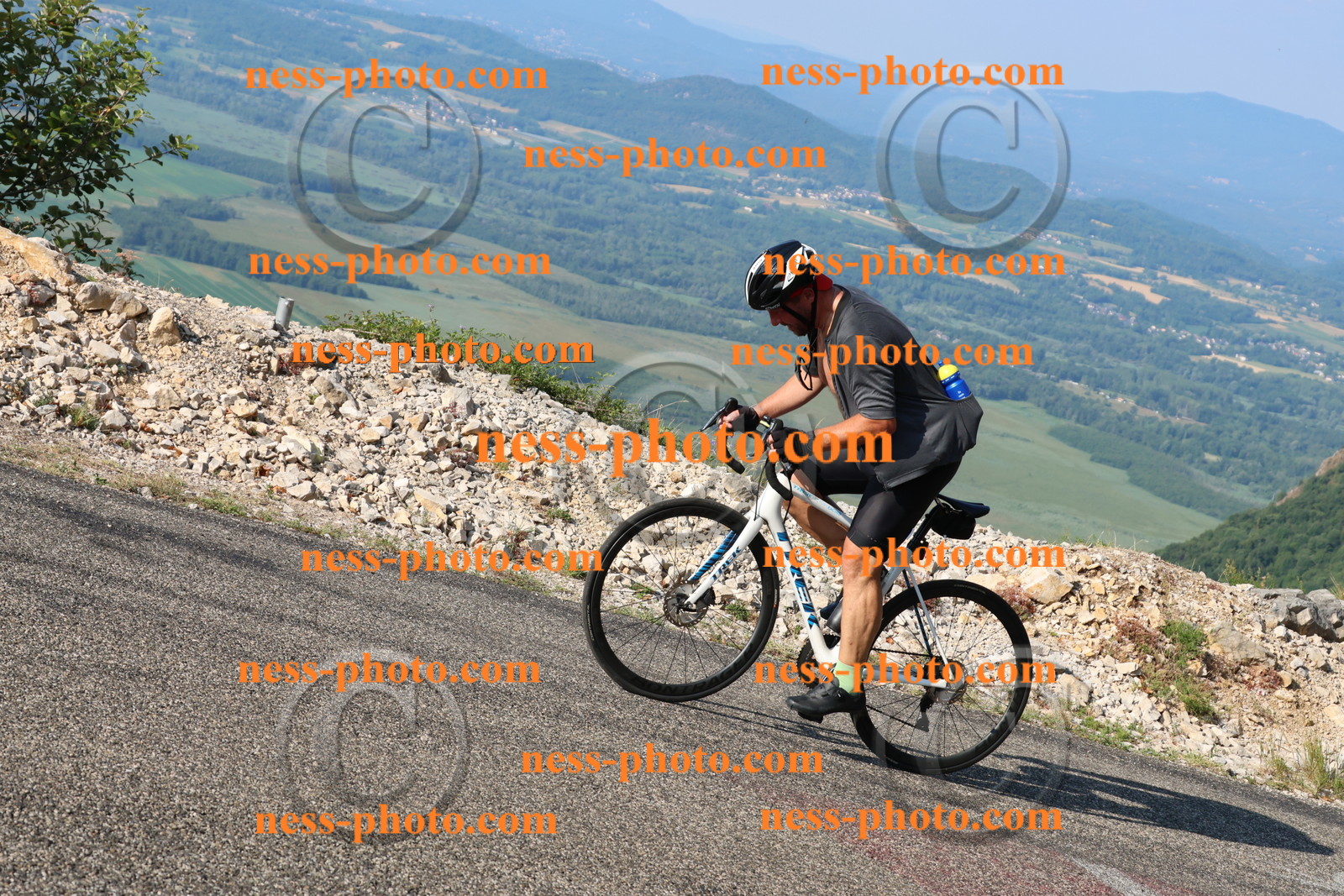 Col du Grand Colombier (22).JPG